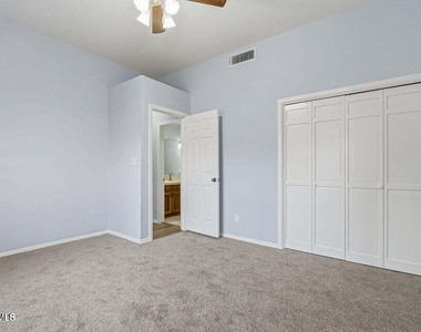 125 Sundance Court - Photo Thumbnail 17