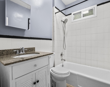 1105 Main Street - Photo Thumbnail 18