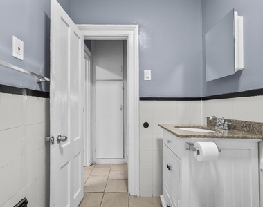 1105 Main Street - Photo Thumbnail 19