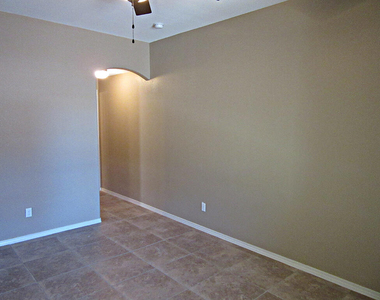14310 Arthur Ashe Court - Photo Thumbnail 7