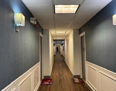 680 Boston Post Road - Photo Thumbnail 10