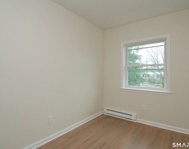 306 Courtland Avenue - Photo Thumbnail 8
