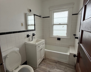 110-112 Pixlee Place - Photo Thumbnail 15