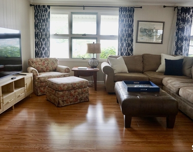 13 Pacific Street - Photo Thumbnail 9