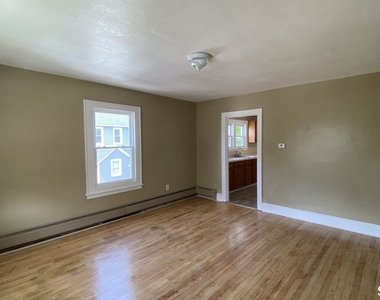 72 Berry Street - Photo Thumbnail 3