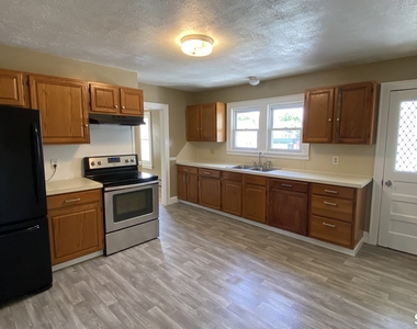 72 Berry Street - Photo Thumbnail 5