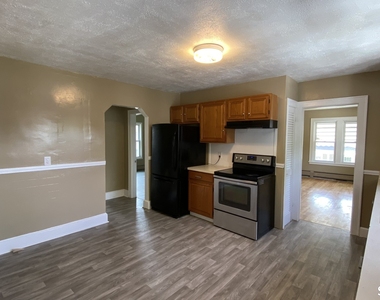 72 Berry Street - Photo Thumbnail 6