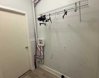 43 Farren Avenue - Photo Thumbnail 9