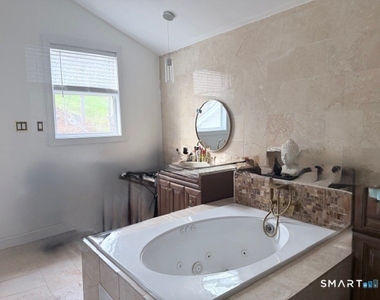 24 Calvin Road - Photo Thumbnail 15