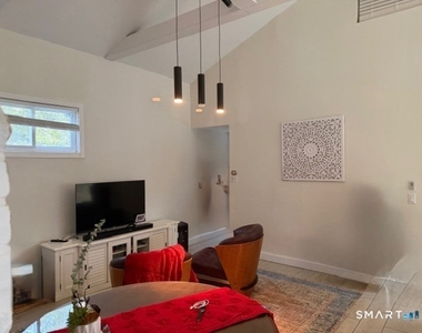 24 Calvin Road - Photo Thumbnail 12