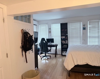 24 Calvin Road - Photo Thumbnail 14