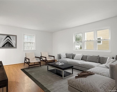 10 Harvann Road - Photo Thumbnail 2