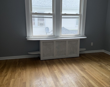 34 Goodrich Street - Photo Thumbnail 8