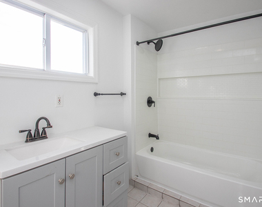 2879 Fairfield Avenue - Photo Thumbnail 8