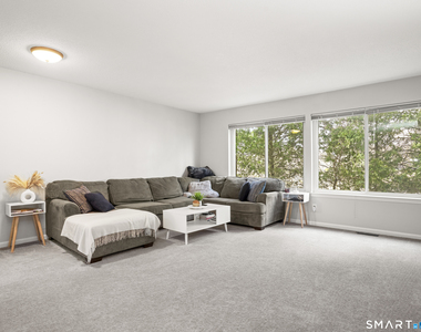1611 Washington Boulevard - Photo Thumbnail 3