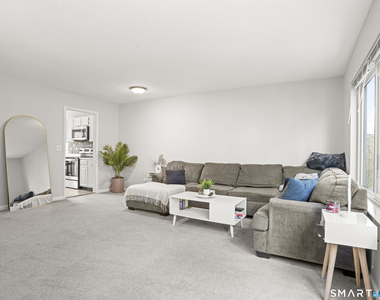 1611 Washington Boulevard - Photo Thumbnail 4