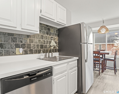 1611 Washington Boulevard - Photo Thumbnail 8