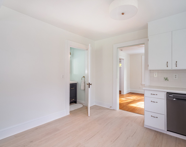 31 Hillandale Road - Photo Thumbnail 20