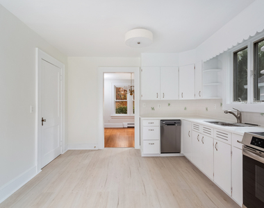 31 Hillandale Road - Photo Thumbnail 19