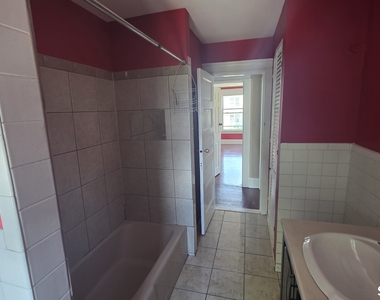 38 Homestead Avenue - Photo Thumbnail 11