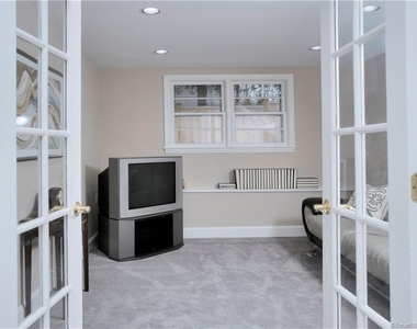 8 Lone Pine Lane - Photo Thumbnail 25