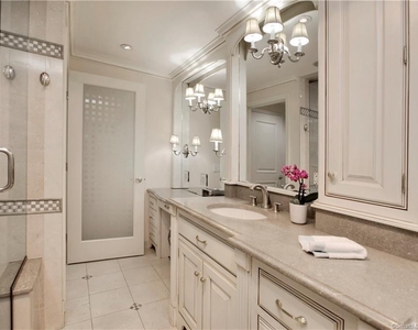 8 Lone Pine Lane - Photo Thumbnail 19