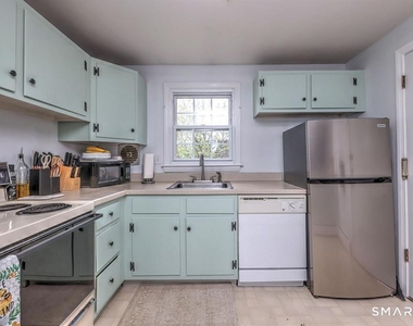 1254 Farmington Avenue - Photo Thumbnail 9
