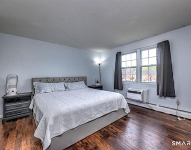 1254 Farmington Avenue - Photo Thumbnail 16