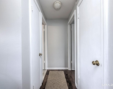 1254 Farmington Avenue - Photo Thumbnail 12