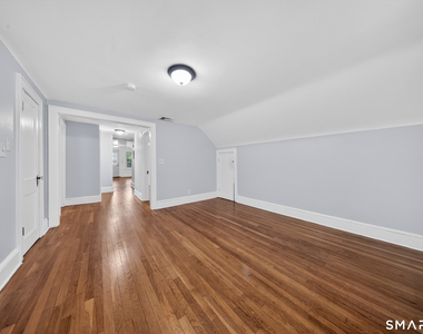 260 Main Street - Photo Thumbnail 2