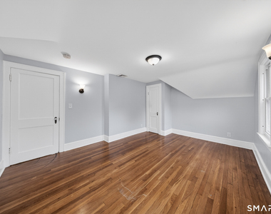 260 Main Street - Photo Thumbnail 7