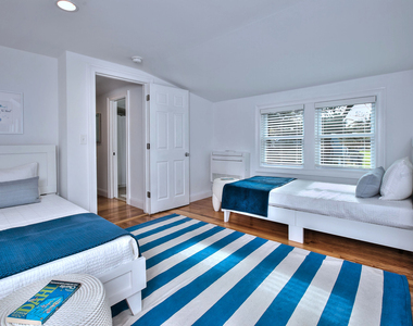 24 Mills Street - Photo Thumbnail 26
