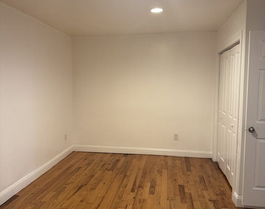 1248 Pembroke Street - Photo Thumbnail 2