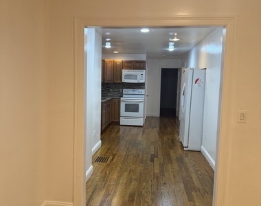 1248 Pembroke Street - Photo Thumbnail 1