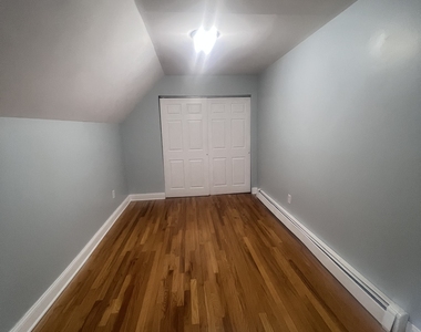115 Milne Street - Photo Thumbnail 15
