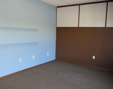 3204 Lebanon Church Road - Photo Thumbnail 3
