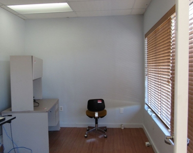 3208 Lebanon Church Road - Photo Thumbnail 4
