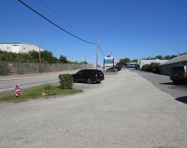 3208 Lebanon Church Road - Photo Thumbnail 12
