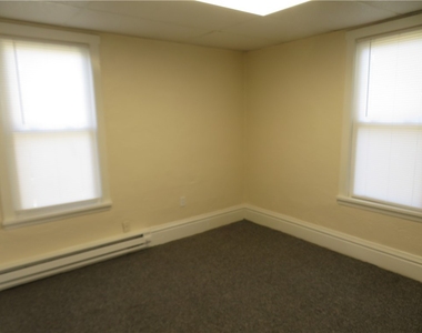 327 W Brady St - Photo Thumbnail 2