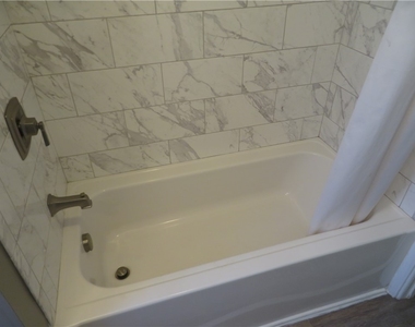 327 W Brady St - Photo Thumbnail 5