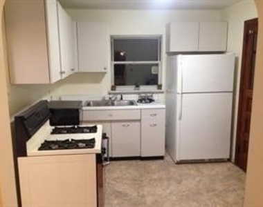 104 6th Ave - Photo Thumbnail 8