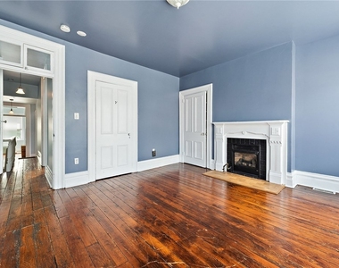 330 Main Street - Photo Thumbnail 3