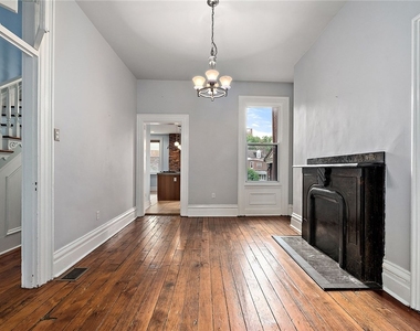 330 Main Street - Photo Thumbnail 8