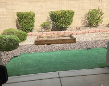 2766 Auchmull Street - Photo Thumbnail 7