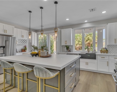 8848 Rainbow Ridge Drive - Photo Thumbnail 15