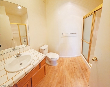 561 E Bourbon Street - Photo Thumbnail 17