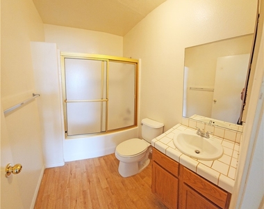 561 E Bourbon Street - Photo Thumbnail 20