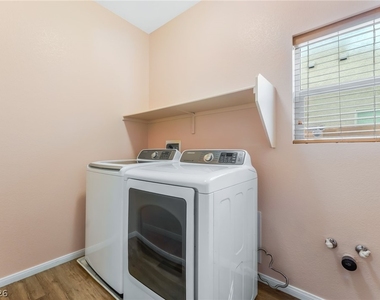 3516 Pelican Brief Lane - Photo Thumbnail 14
