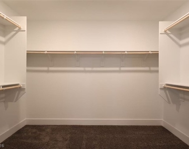 10212 Altavia Rock Street - Photo Thumbnail 11