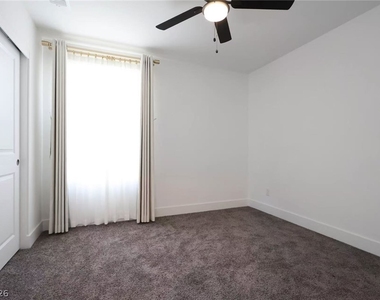 10212 Altavia Rock Street - Photo Thumbnail 13